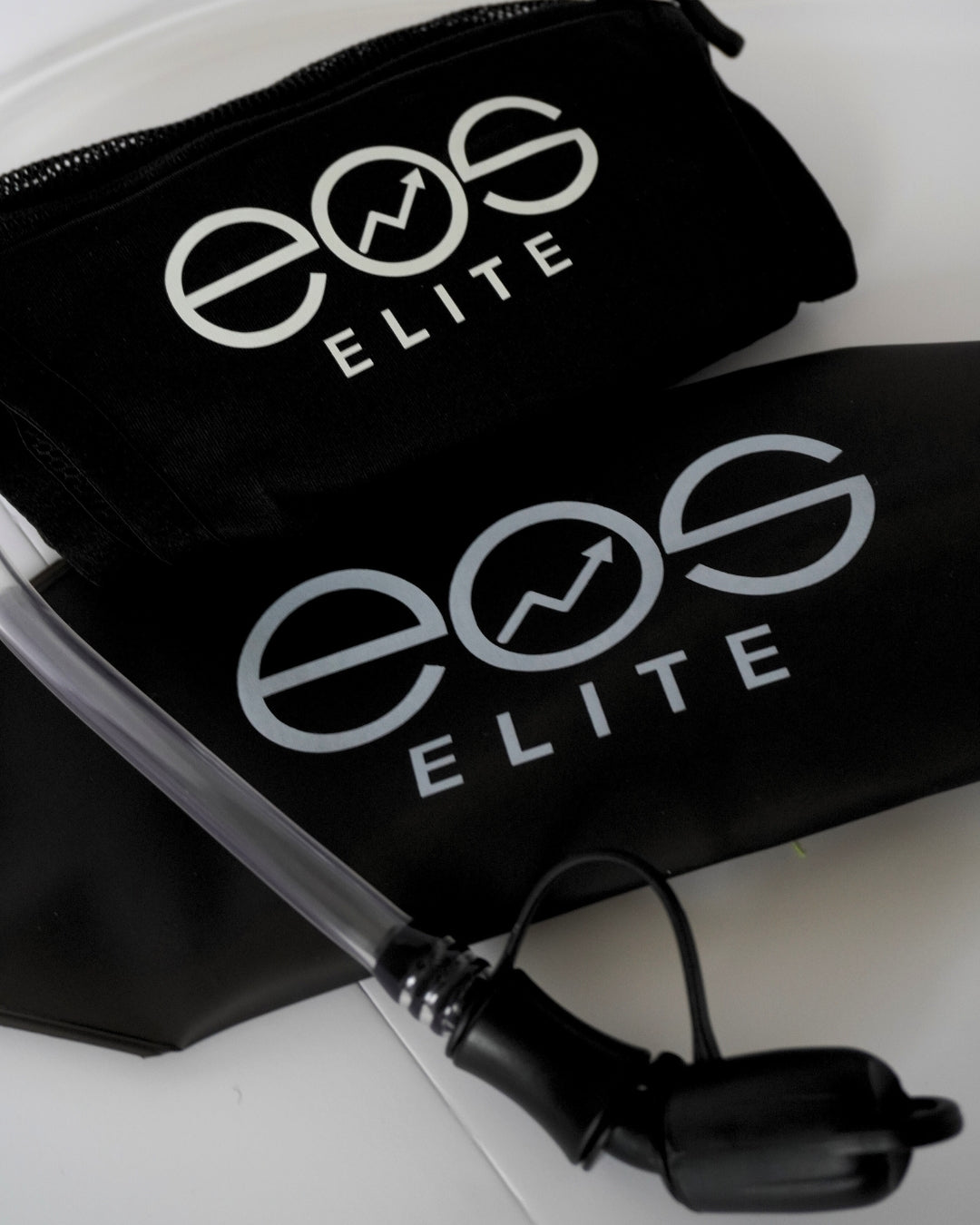 Designed in Ireland for runners who demand performance and simplicity, the Eos Runners Bundle combines the UltraLight weight, 135g Eos Elite Running Vest with a 700ml Water Bladder for seamless hydration on the go. With adjustable straps for a secure fit and smart storage for your essentials, this bundle is perfect for both trail and road running. 